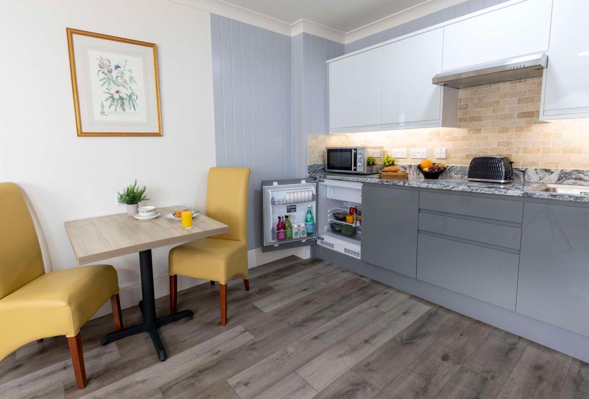 Best Western Manor Hotel Грейвсенд Екстер'єр фото