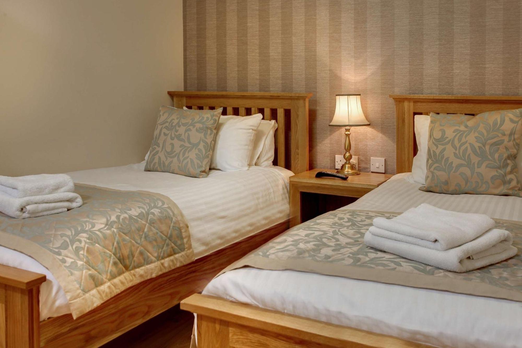 Best Western Manor Hotel Грейвсенд Екстер'єр фото