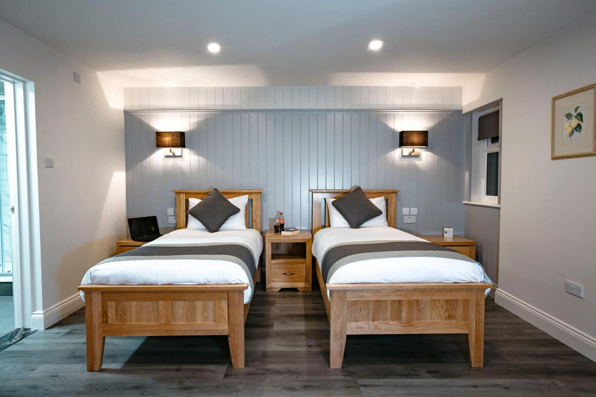 Best Western Manor Hotel Грейвсенд Екстер'єр фото