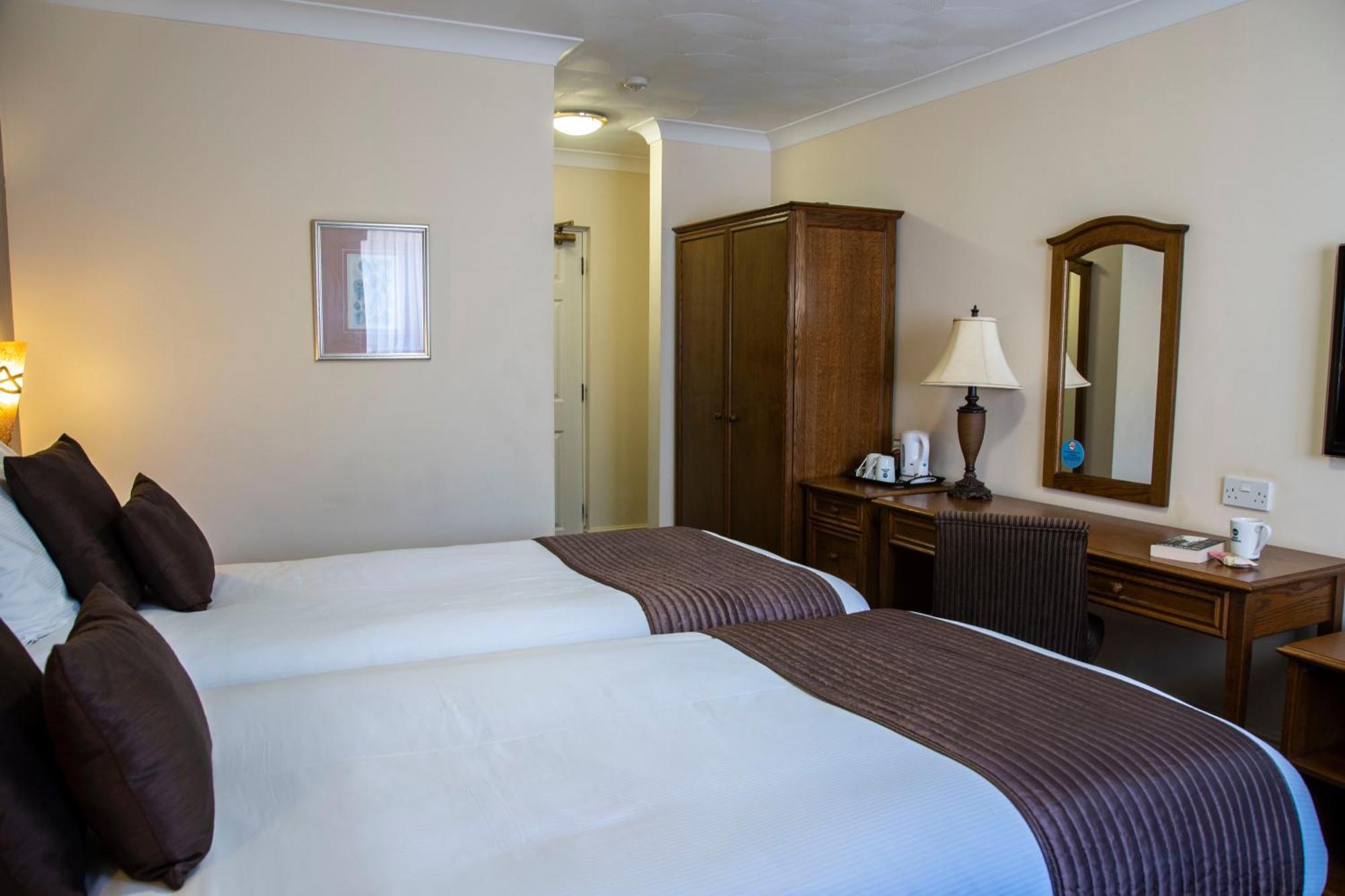 Best Western Manor Hotel Грейвсенд Екстер'єр фото