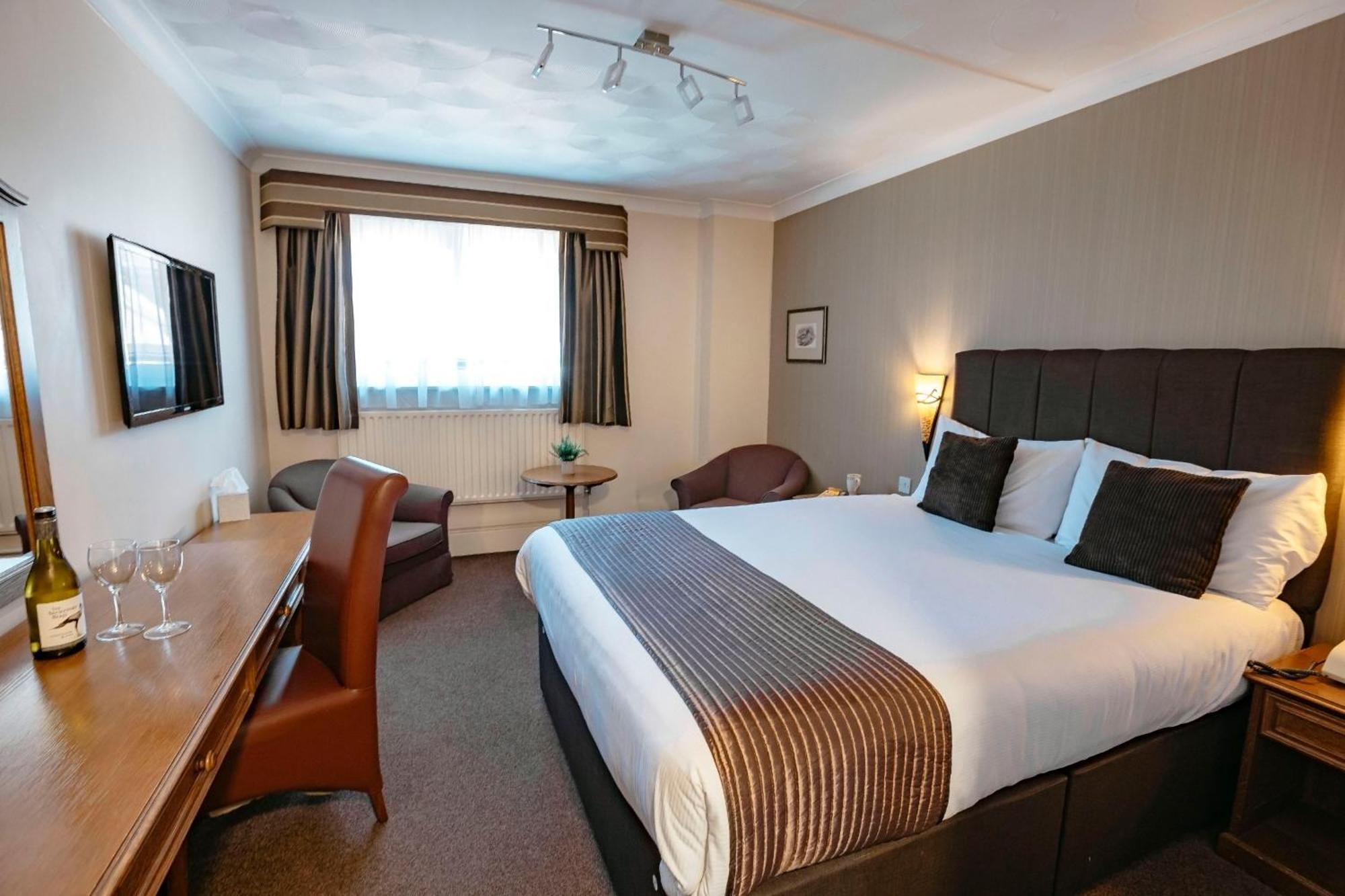 Best Western Manor Hotel Грейвсенд Екстер'єр фото